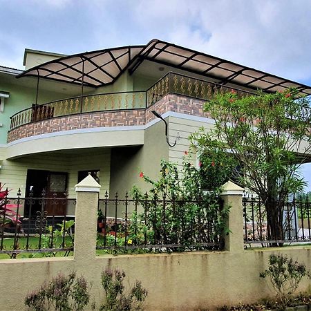 Nessies Nagaon Villa Alibag Bagian luar foto