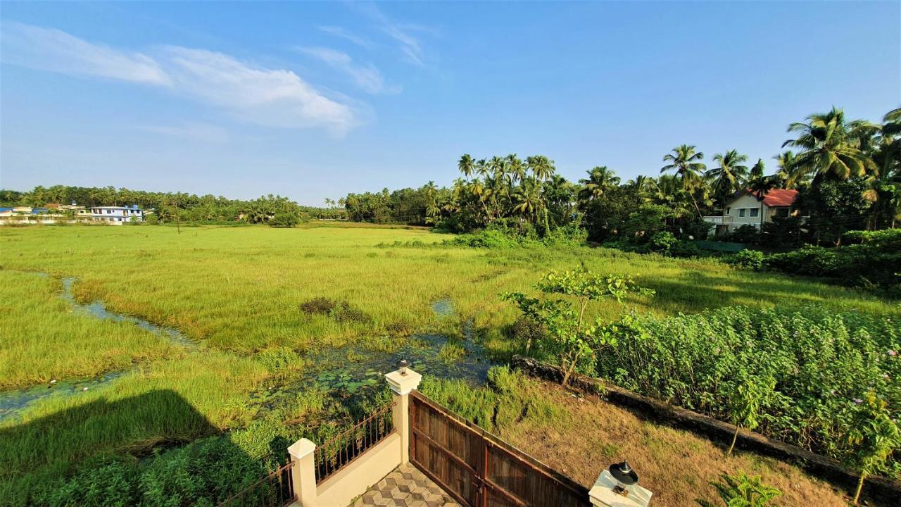 Nessies Nagaon Villa Alibag Bagian luar foto