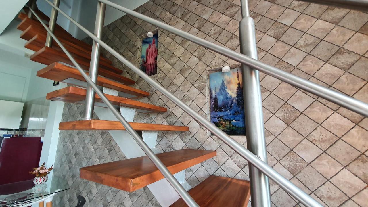 Nessies Nagaon Villa Alibag Bagian luar foto